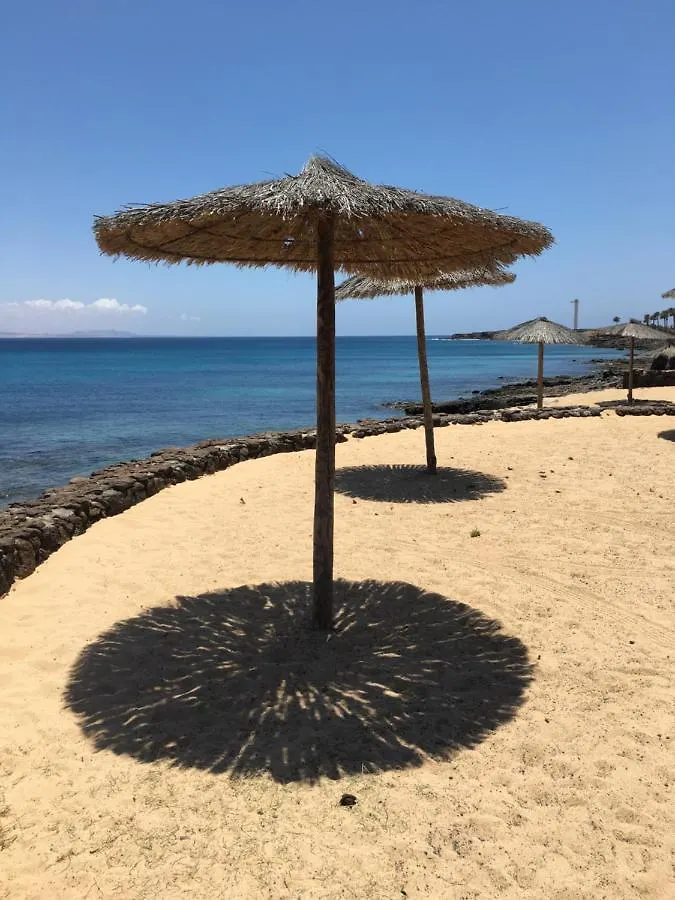 Las Brisas Complex, Villa 104 Playa Blanca  0*, Playa Blanca (Lanzarote)